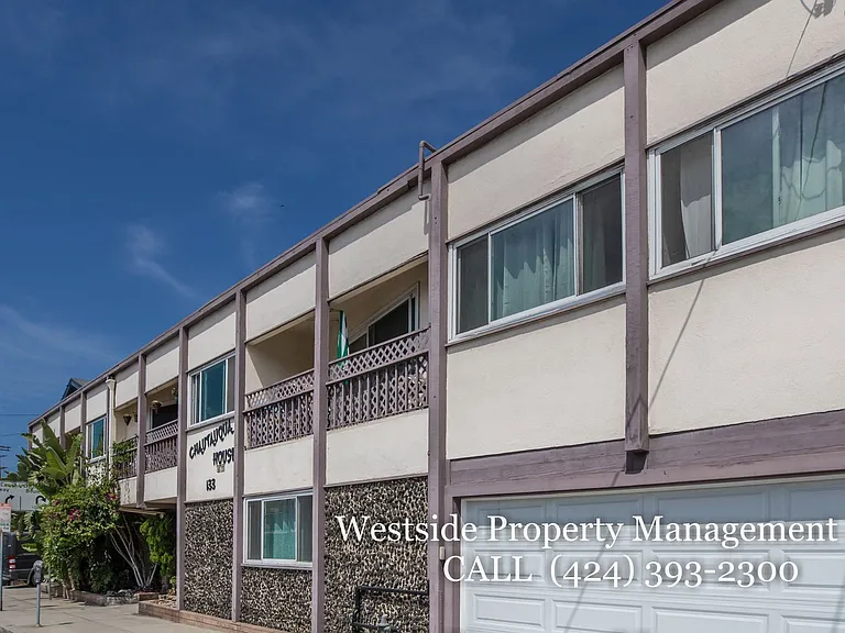 134 Chautauqua Blvd. — Photo 15