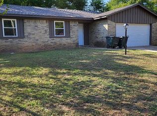 2710 Nassau Ave, Sand Springs, OK 74063
