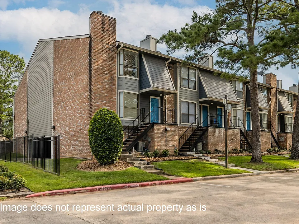 1903-N01 Place Rebecca Ln