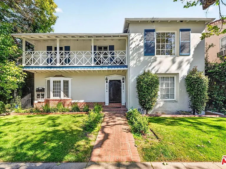 9928 Robbins Dr — Photo 1