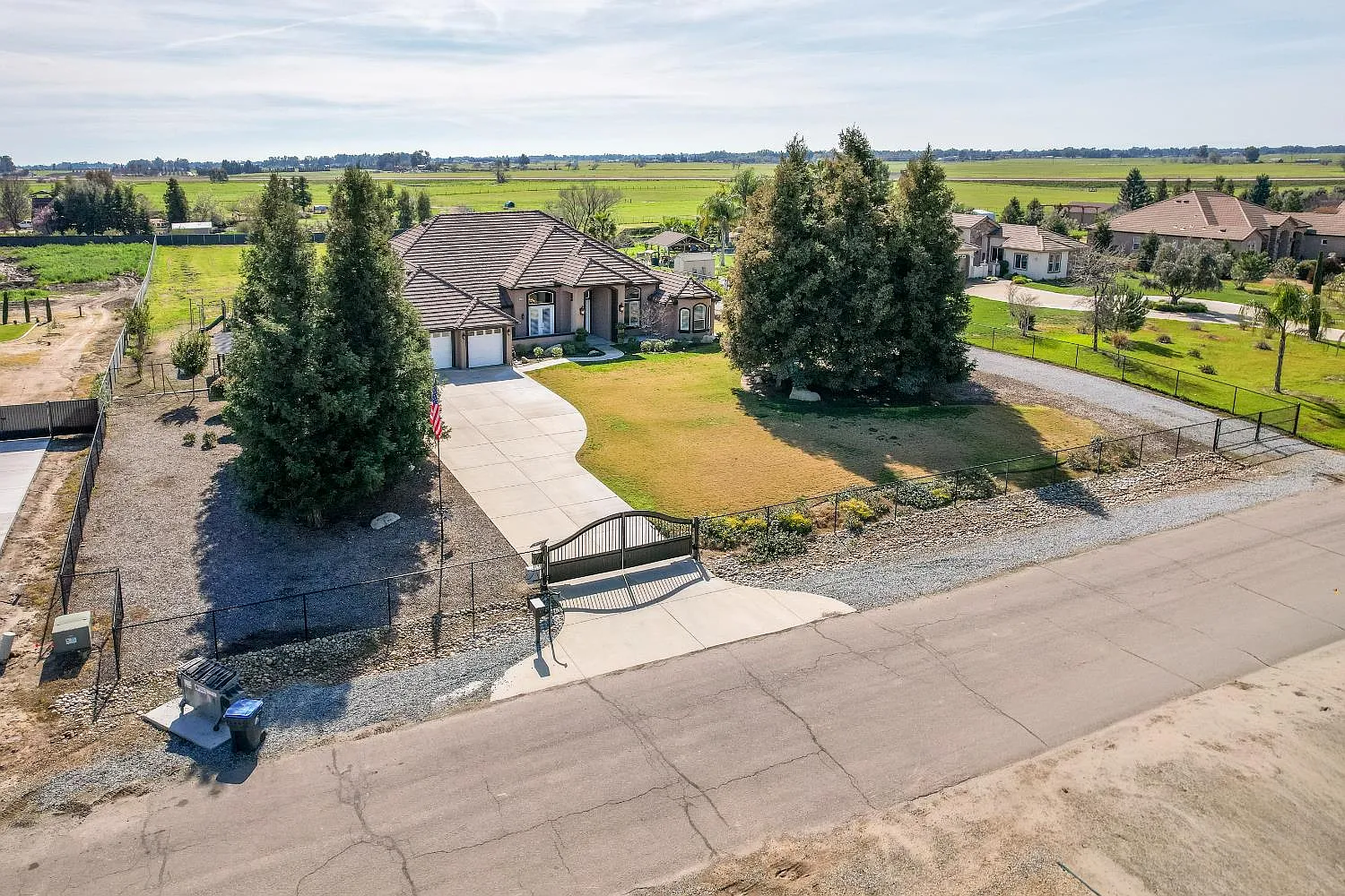 13209 E Falcon Meadow Ln photo 1
