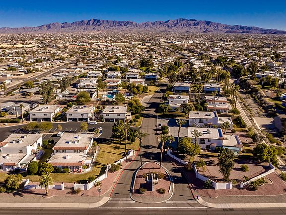 3rd image of 1711 Los Lagos Dr #2B