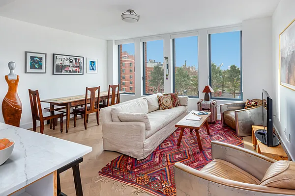 Rented by Douglas Elliman | media 15