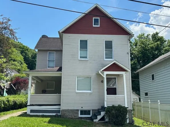 926 Bloom St, Johnstown, PA 15902