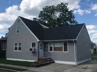 935 McCandless Pl, Linden, NJ