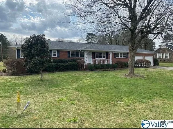 1560 Guntersville Rd, Arab, AL 35016