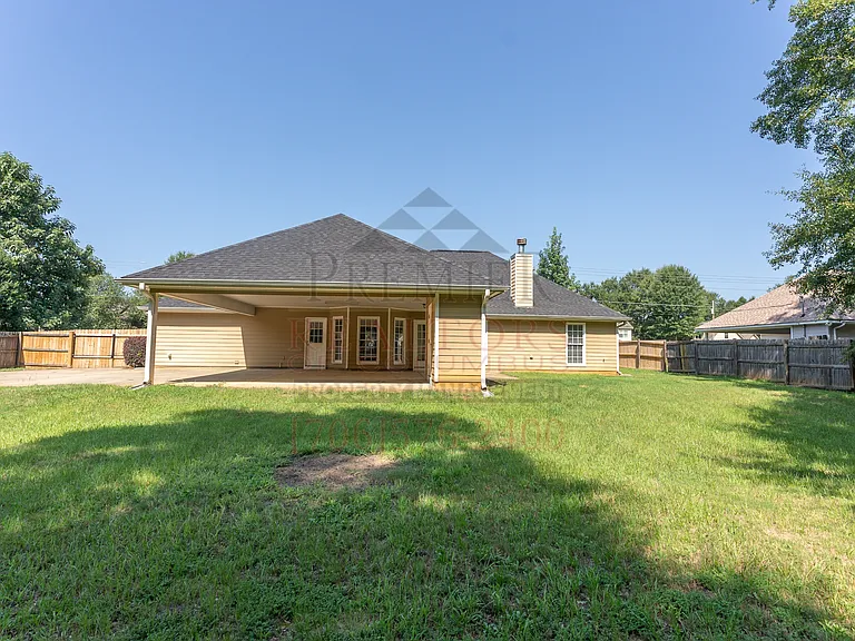 251 Owens Rd — Photo 32