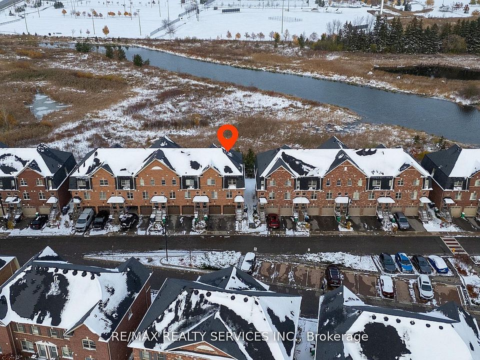 1st image of 16 Soldier St