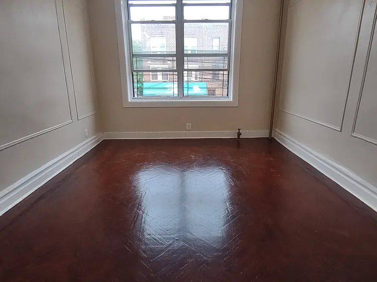 1017 Winthrop St #3 — Photo 8