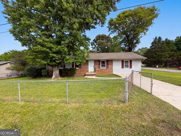 5552 Pine St, Lula, GA 30554