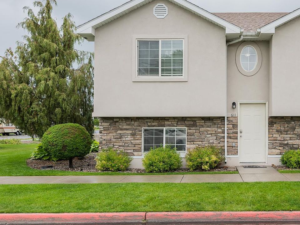 1st image of 611 Vallinda Ln