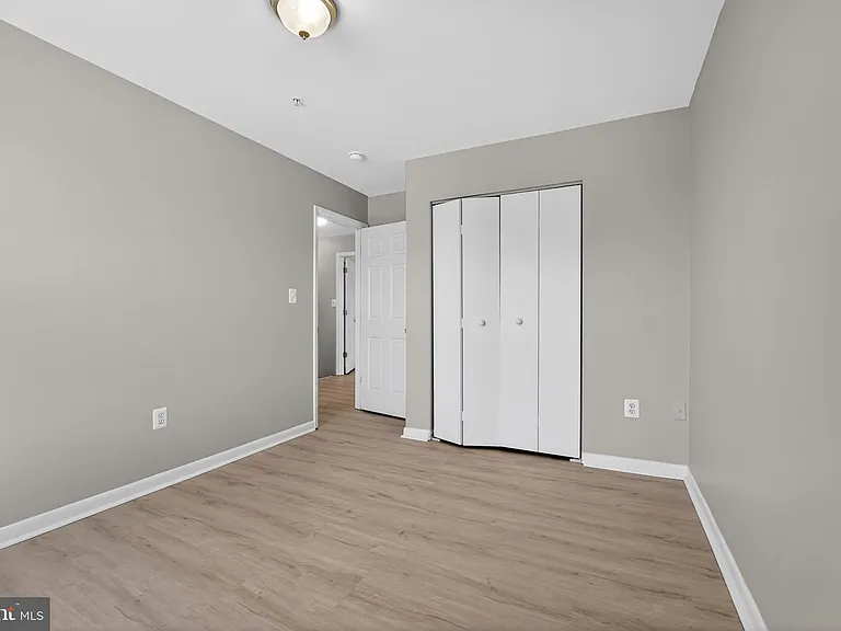4630 Warren Tree Way — Photo 23