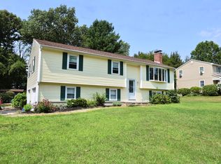 9 Concord Rd, Shrewsbury, MA 01545