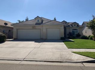 6281 W Dovewood Ln, Fresno, CA