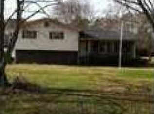 3142 Peavine Rd, Rock Spring, GA 30739