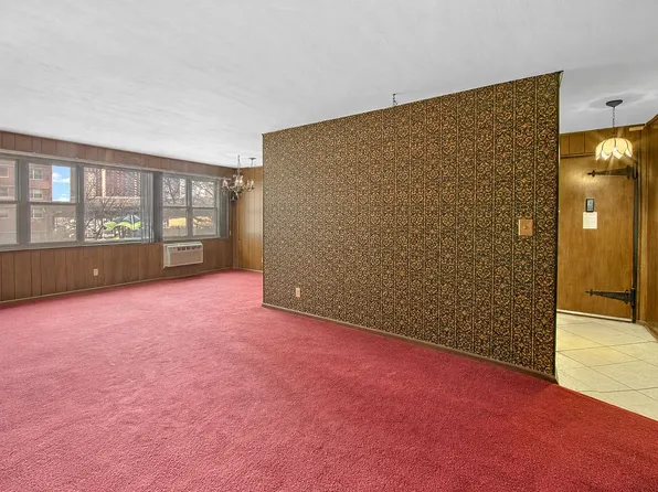2932 W 5th St APT 2C, Brooklyn, NY 11224