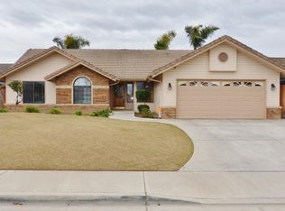 9711 Tuscarora Dr, Bakersfield, CA 93312