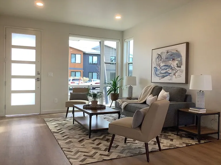 1504 Myers Lane — Photo 5