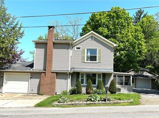 343 State St, Leetonia, OH 44431