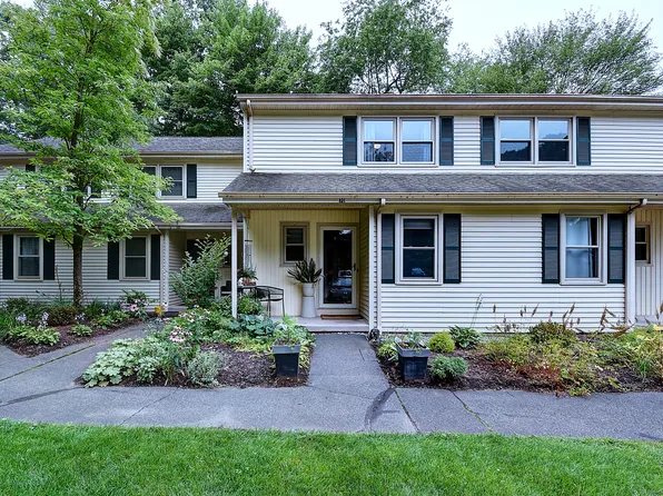 70 Springbrook Drive #70, Glastonbury, CT 06033