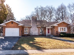 2240 Vardon Ln, Flossmoor, IL 60422