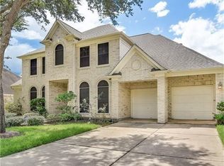 1730 Lake Winds Dr, Missouri City, TX 77459
