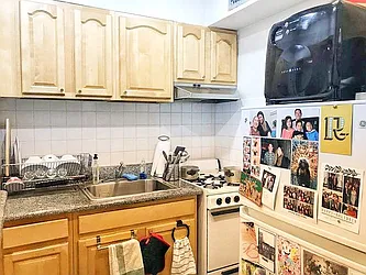 Rented by Friedman Roth Realty