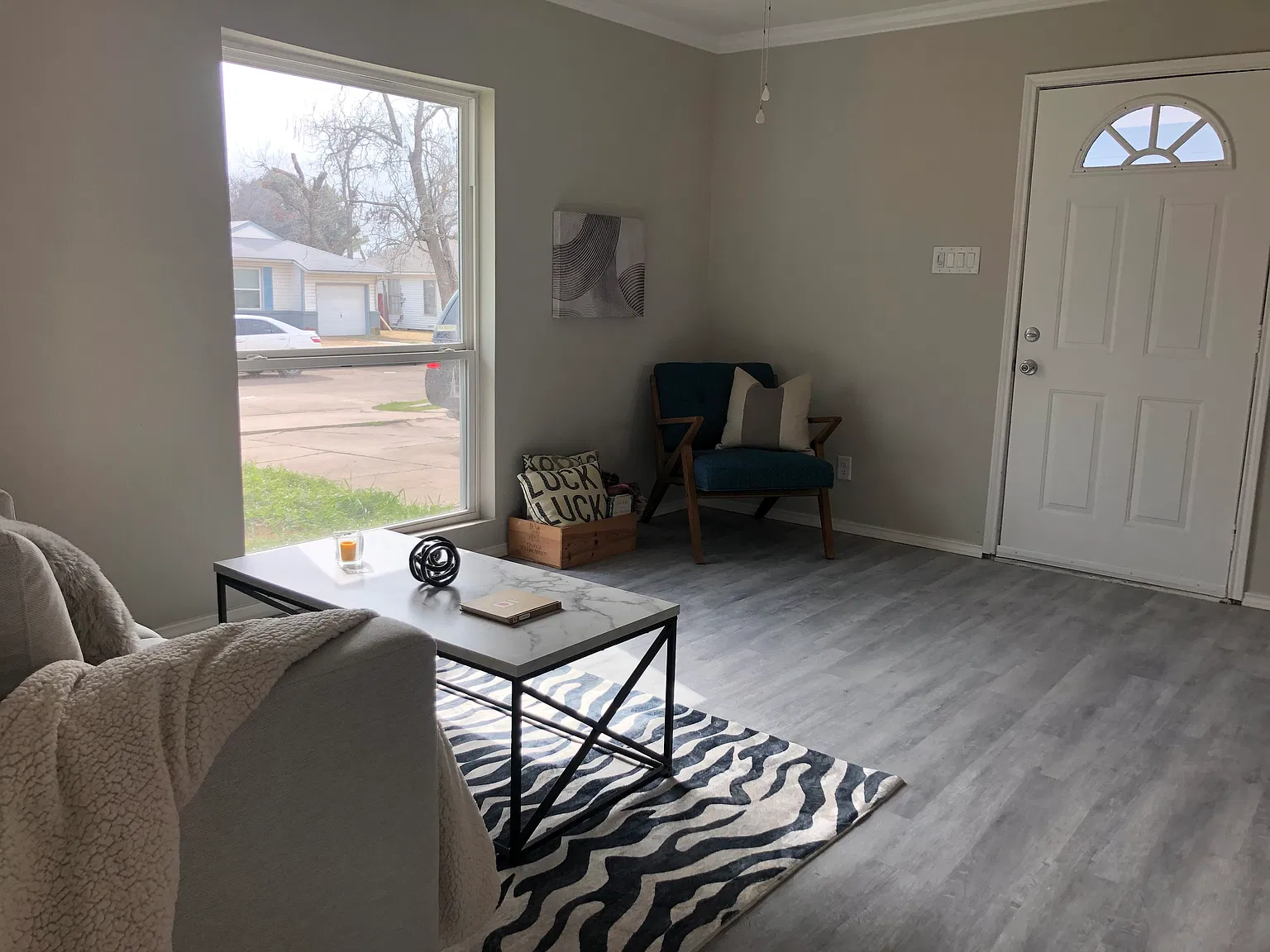 3 bed, 1.5 bath, 1004 sqft, $1,800 — Photo 4