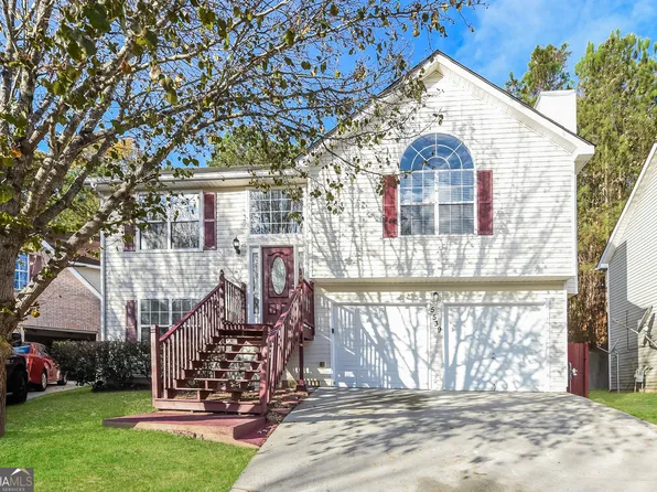 5539 Sapphire Cir, Ellenwood, GA 30294