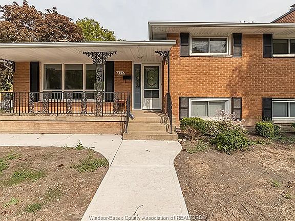 3rd image of 306 Genevieve Ave