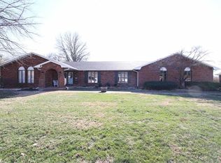 2544 Westmoreland Dr, Granite City, IL