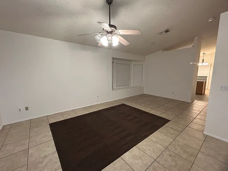 1120 N Val Vista Dr #82 — Photo 11