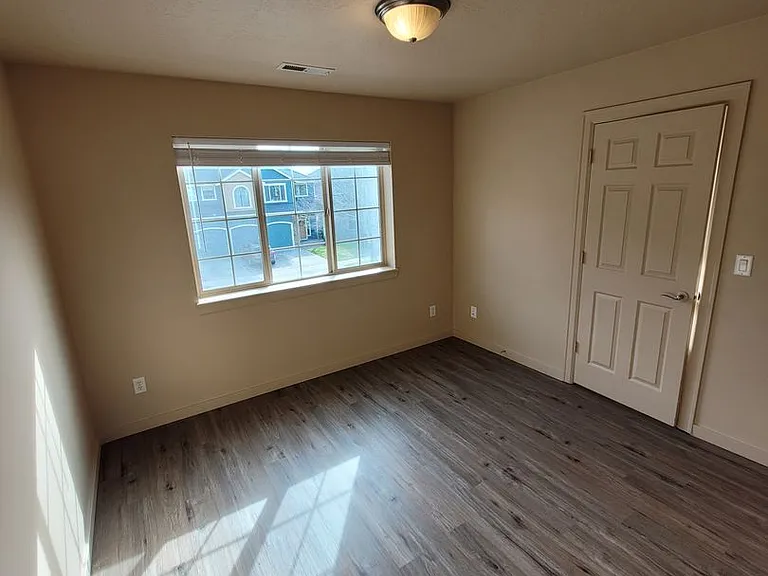 2144 Mayfly St — Photo 18