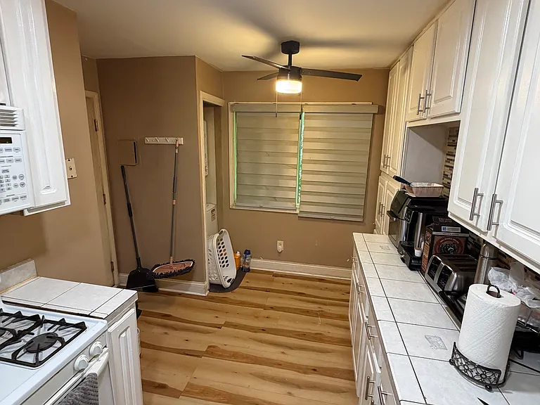 2003 Tall Oaks Dr #1A — Photo 5
