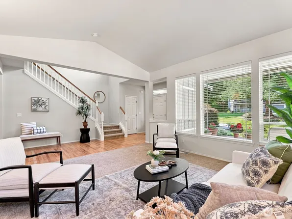 14555 Kingscross Circle NW, Silverdale, WA 98383