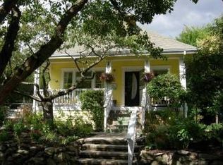 947 SE Malden St, Portland, OR 97202