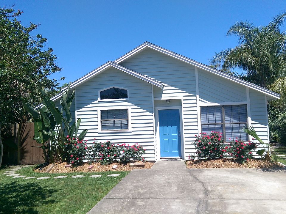 1st image of 721 10th Ave S