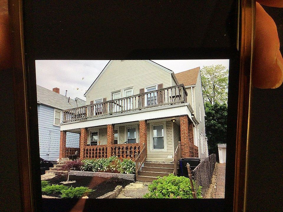 2nd image of 1937-39 E 120th St