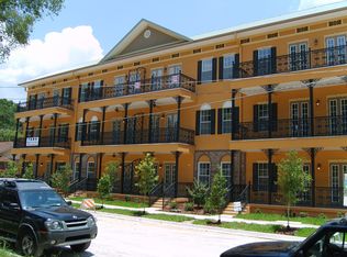 325 NW 14th St APT 305, Gainesville, FL 32603