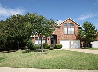 857 Pinnacle Cir, Lewisville, TX 75077