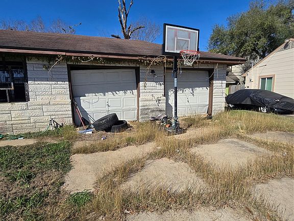 3rd image of 5518 Nassau Rd