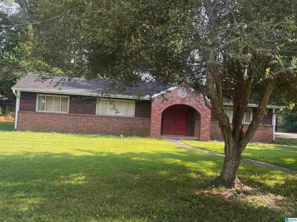 801 Martinwood Ln, Birmingham, AL 35235