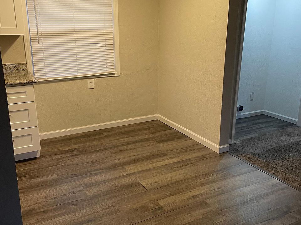 1st image of 2139 N Lake Dr