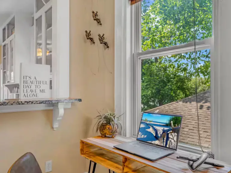 4303 Vandelia St — Photo 14