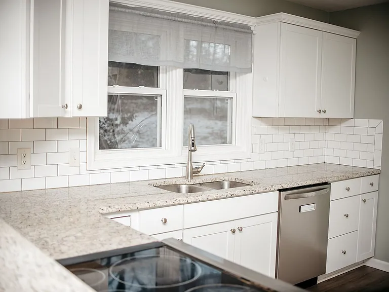 1449 Jill Dr — Photo 16