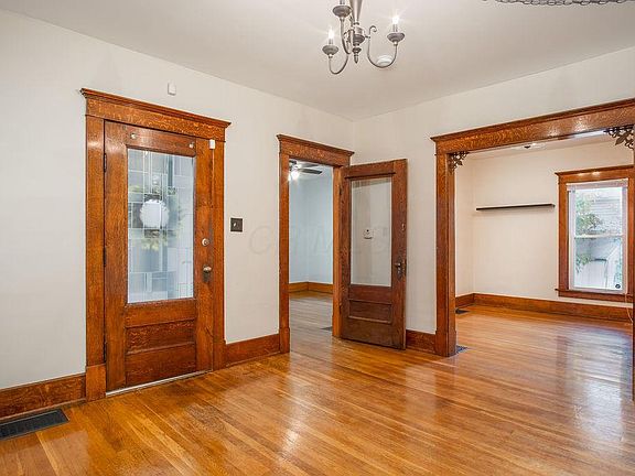 5th image of 292 W High St