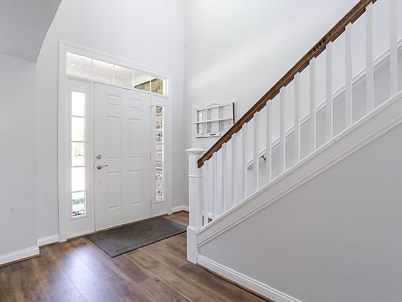 4th image of 6121 Golden Eagle Dr