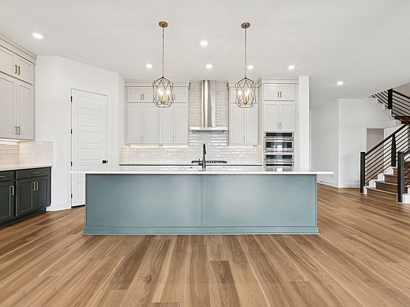 The Tomball - Kitchen