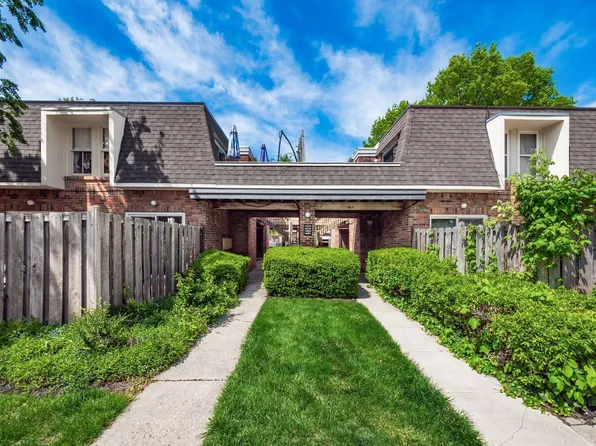 1484 Lafayette Dr APT A, Upper Arlington, OH 43220