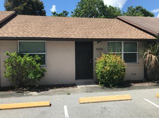 1323 54th Ave E, Bradenton, FL 34203